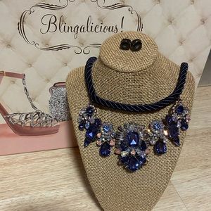 Statement necklace with earrings